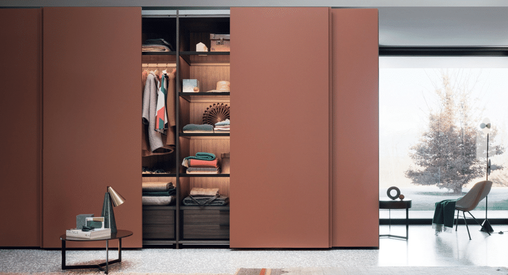 Why Walk-In Closet Design Fits Well In a Miami Home